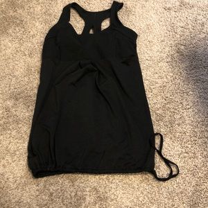 Old navy loose fit top with built-in sports bra